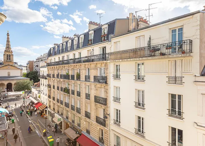 Апартаменты Guestready - Serene Near Champs De Mars